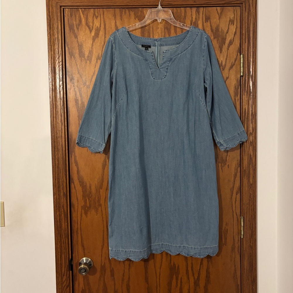 SALE! Talbots Size 12 Denim Dress Scalloped Sleeves & Hem in Excellent Condition